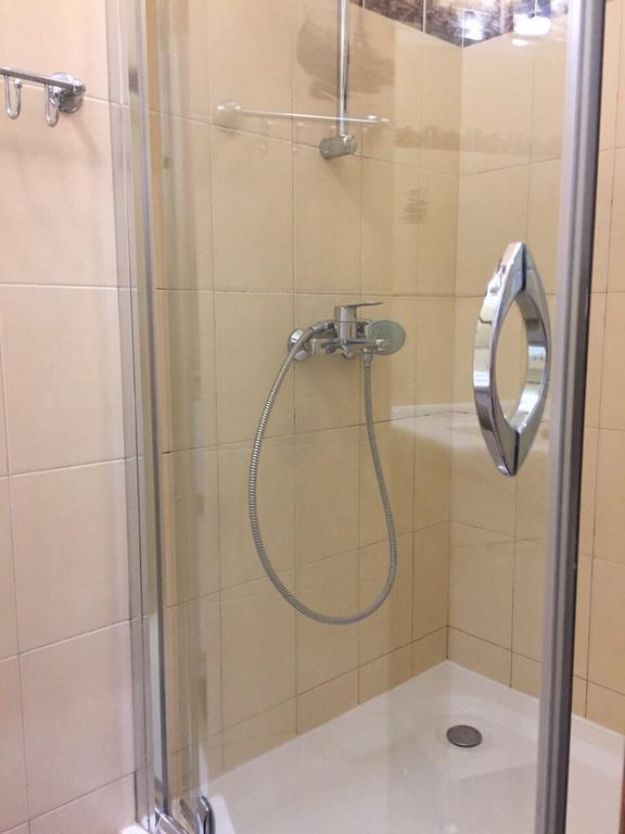 Old Town Apartments Lanzheron Beach Одеса Екстериор снимка